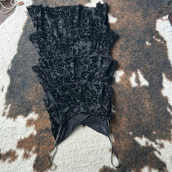 Blumarine velvet & silk stunning sexy dress with Swarovski crystals on it. EU 40 - Picture 9 of 10